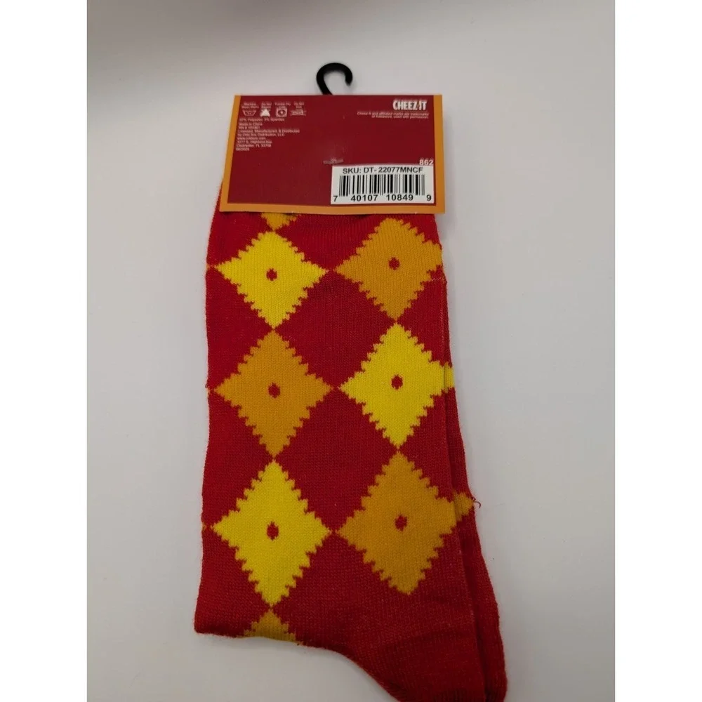 Odd Sox Cheez It Crackers Crazy Funny Novelty Crew Socks Men's Size 6-12 NWT